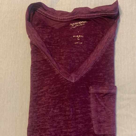 Purple S soft top, really comfy and light-weight! Little pocket tee - Picture 5 of 5
